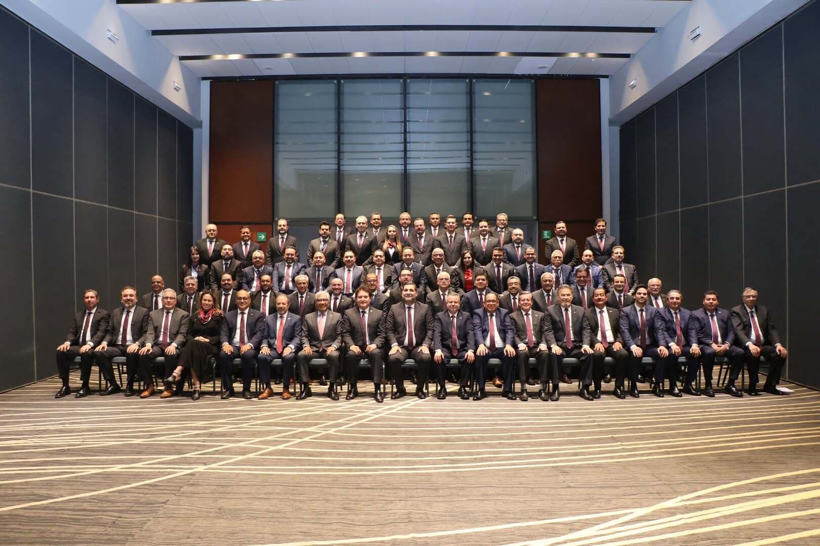 Fotografía oficial